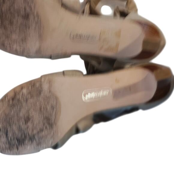 Leopard Point Toe 4in Heels Cutout Sides Womens 9 MobWife Office Siren Boss Babe - Picture 7 of 7